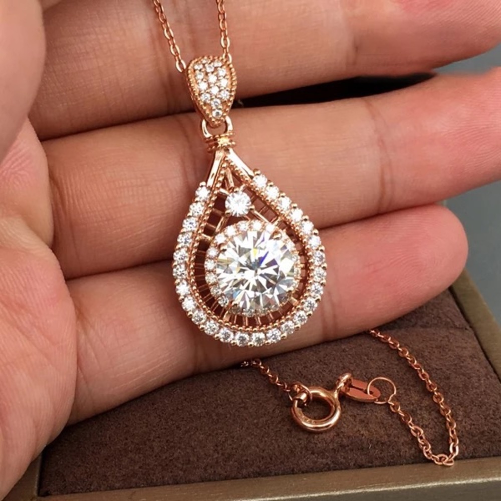 New Women’s Rose Gold Plated Diamond Necklace - Picture 1 of 5